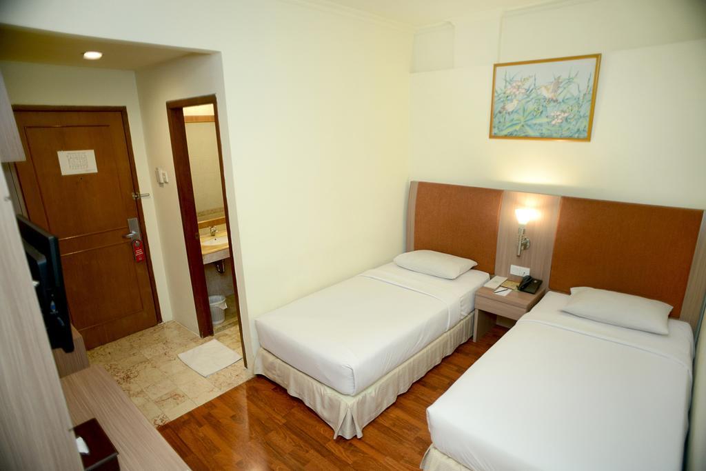 Hotel Anugerah Palembang Esterno foto